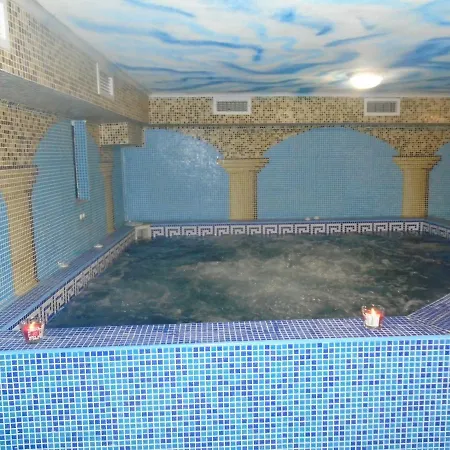 Bulgari Hotel *